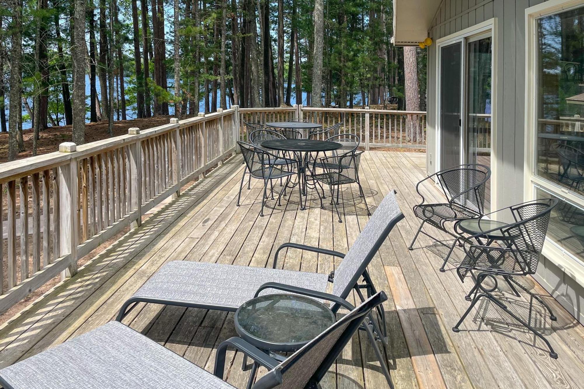 Chanticleer Inn: Hudson House Eagle River Extérieur photo
