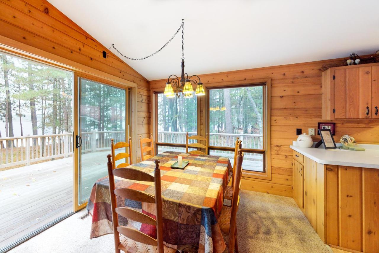 Chanticleer Inn: Hudson House Eagle River Extérieur photo