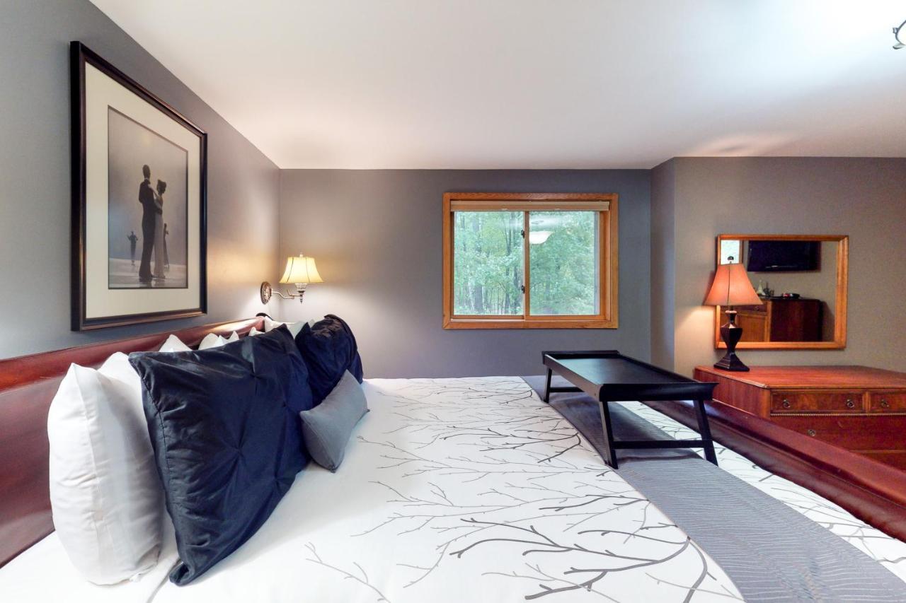 Chanticleer Inn: Hudson House Eagle River Extérieur photo